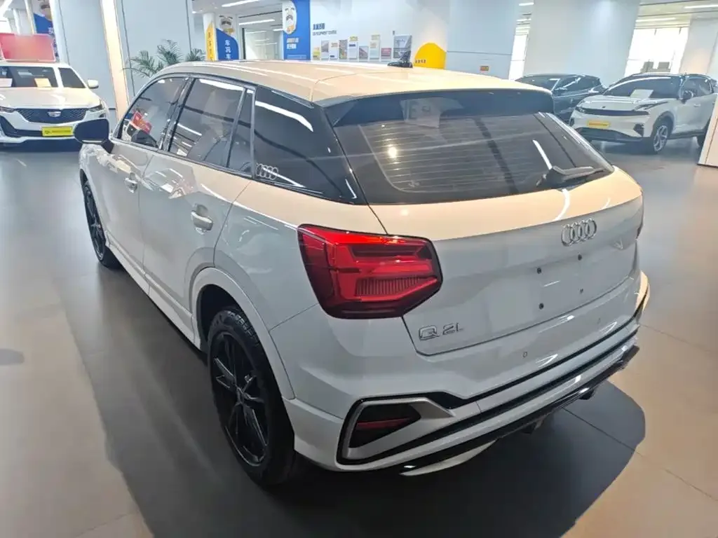 Audi Audi Q2L 2022 35 TFSI Progressive Dynamic — Фото автомобиля 4