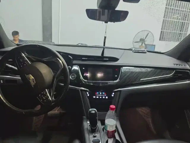 Cadillac XT6 — Фото автомобиля 4