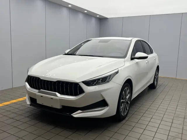 Фотография автомобиля — Kia K3