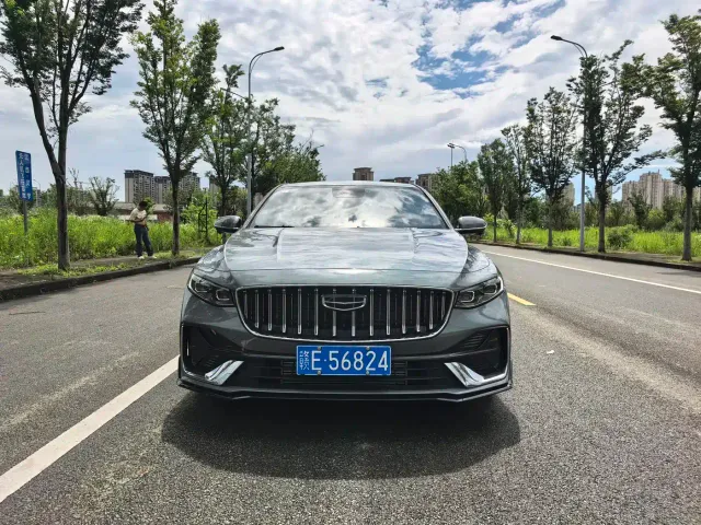 Geely Xingrui — Фото автомобиля 2