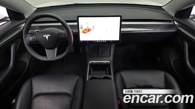 Tesla Model 3 — Фото автомобиля 7