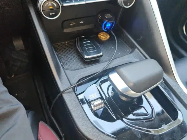 Geely Binyue — Фото автомобиля 6