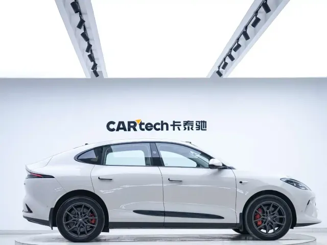 IM Motors LS6 — Фото автомобиля 4