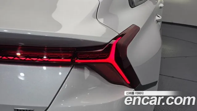 Kia K8 K8 Hybrid — Фото автомобиля 7
