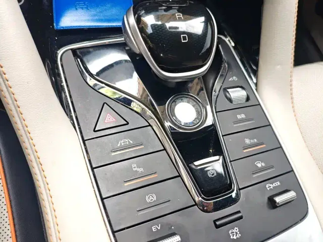 BYD Song PLUS — Фото автомобиля 15