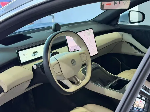 Nio ET5 Touring — Фото автомобиля 8