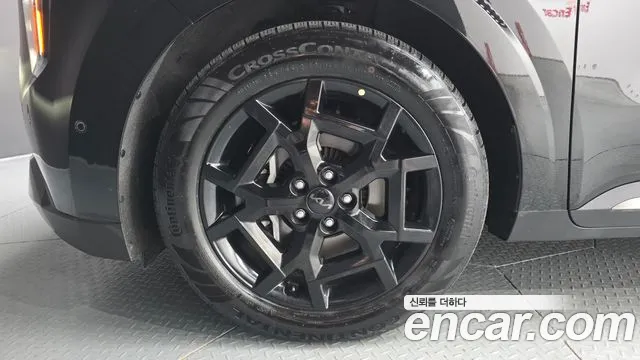 Kia Canival Новый Carnival 4 поколение Бензин 9 мест X Line — Фото автомобиля 4