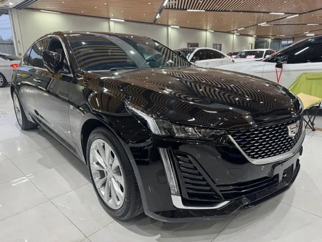 Cadillac CT5 — Фото автомобиля 2