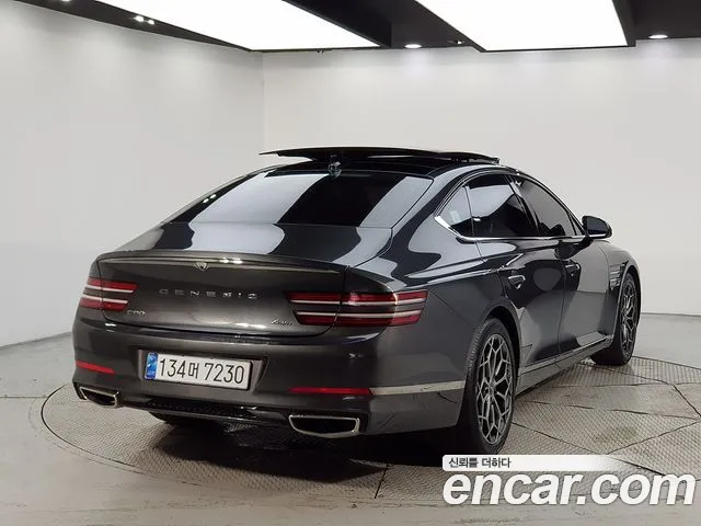 Genesis G80 Бензин 2.5 турбо AWD — Фото автомобиля 2