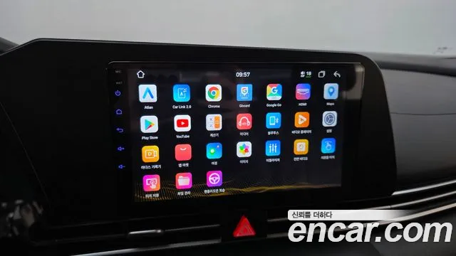 Hyundai Avante CN7 — Фото автомобиля 30