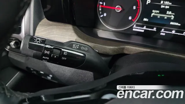 Kia Sorento Sorento 4-е поколение Дизель 2.2 4WD — Фото автомобиля 28