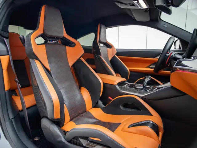 BMW M4 — Фото автомобиля 6
