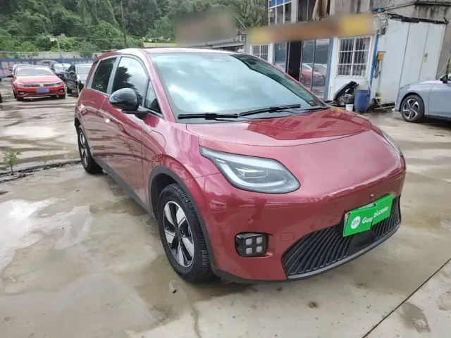 GAC Aion UT — Фото автомобиля 3