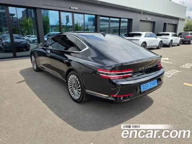 Genesis G80 Electrified G80 (RG3) — Фото автомобиля 4