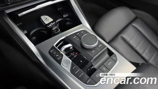 BMW 4 Series G22 — Фото автомобиля 12