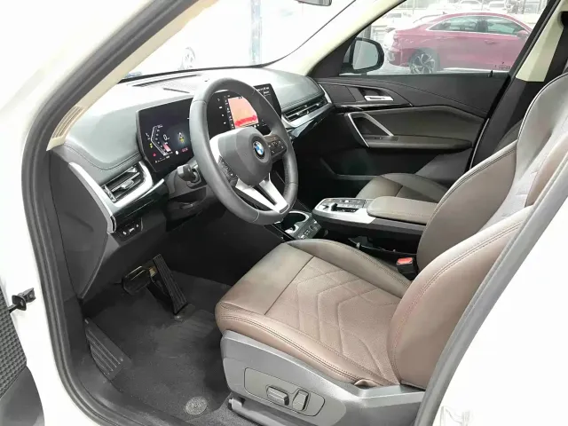 BMW X1 — Фото автомобиля 7