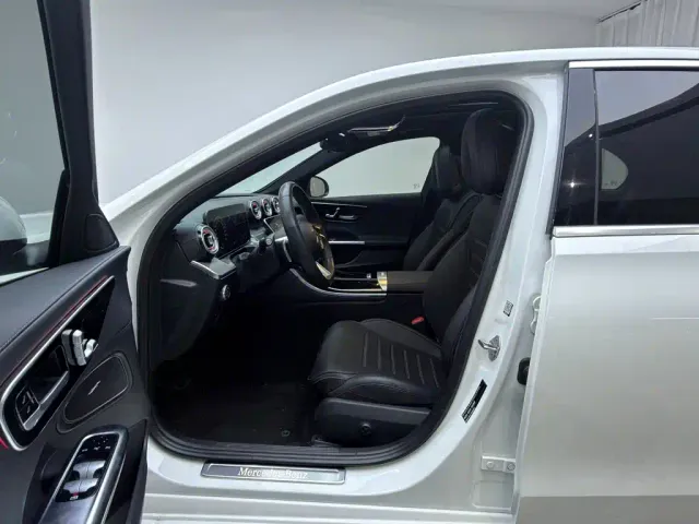 Mercedes-Benz C-Class — Фото автомобиля 14