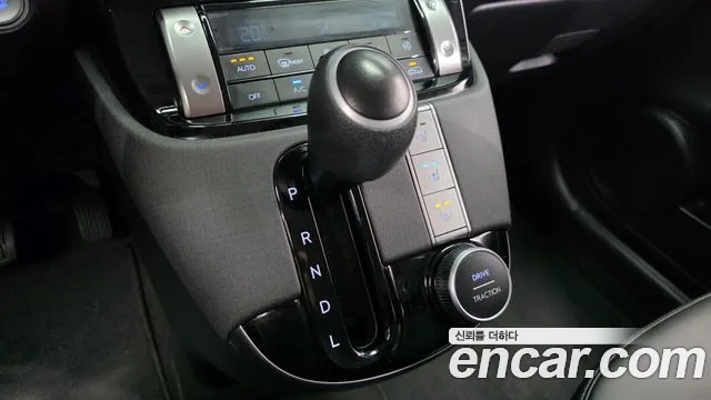 Hyundai Casper — Фото автомобиля 12