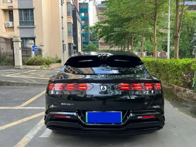 Denza Denza Z9GT 2024 Model 1100 AWD Pro Edition — Фото автомобиля 9