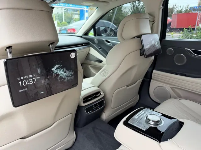 Genesis G80 — Фото автомобиля 16
