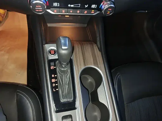 Nissan Teana — Фото автомобиля 13