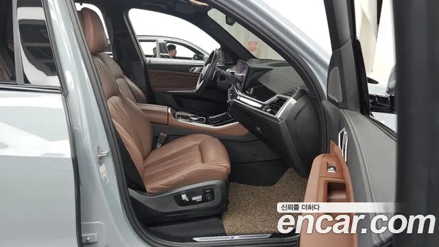 BMW X5 xDrive 40i M Sport — Фото автомобиля 11
