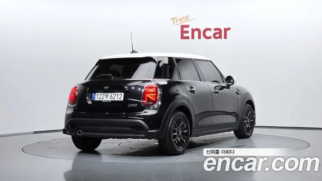 MINI Cooper — Фото автомобиля 2
