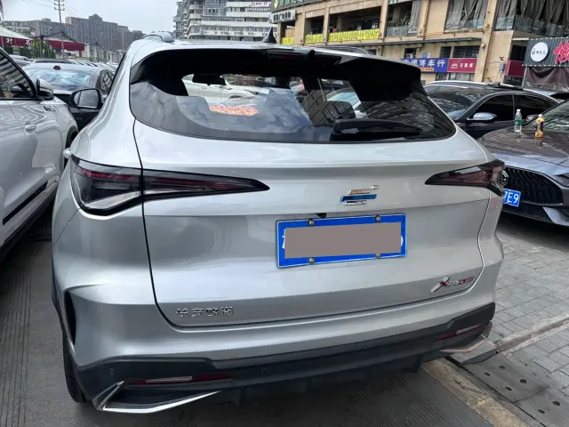 Changan X5 Plus — Фото автомобиля 12