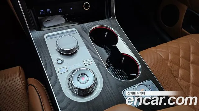 Genesis GV80 — Фото автомобиля 11