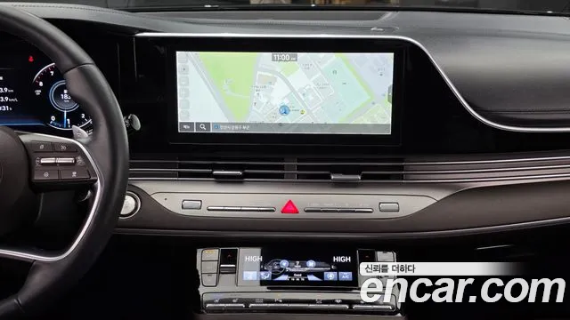 Hyundai Grandeur New — Фото автомобиля 18