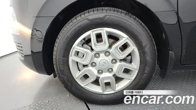 Hyundai Staria Staria Карго 5 мест — Фото автомобиля 2