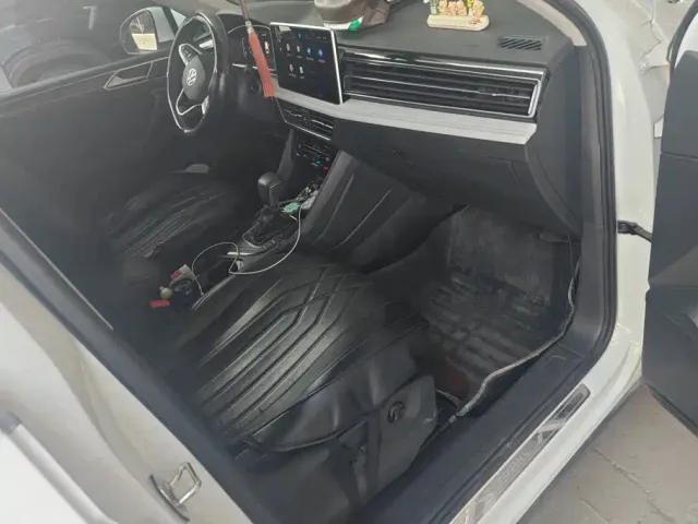 Volkswagen Tiguan L — Фото автомобиля 8