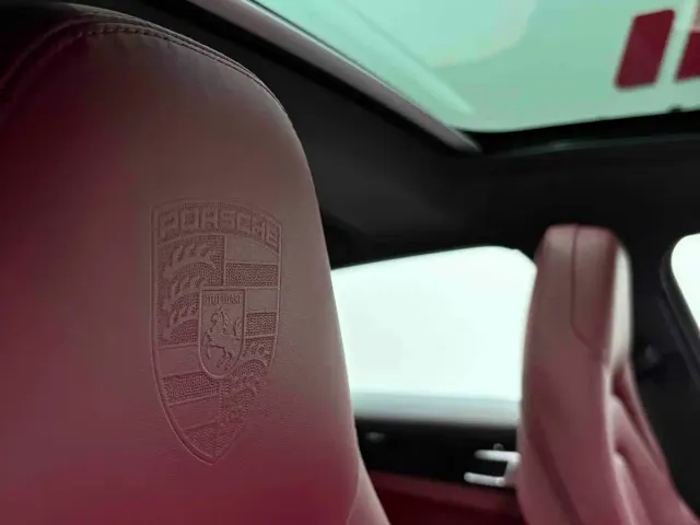 Porsche Panamera — Фото автомобиля 16
