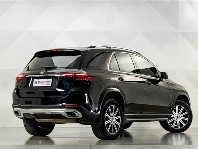 Mercedes-Benz GLE-Class — Фото автомобиля 8