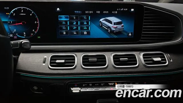 Mercedes-Benz GLS-Class — Фото автомобиля 15