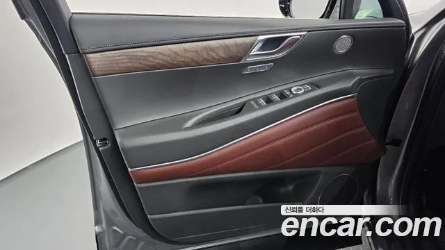 Genesis GV80 — Фото автомобиля 13