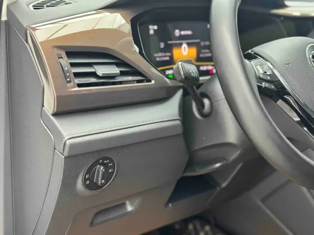 Volkswagen Tharu — Фото автомобиля 27