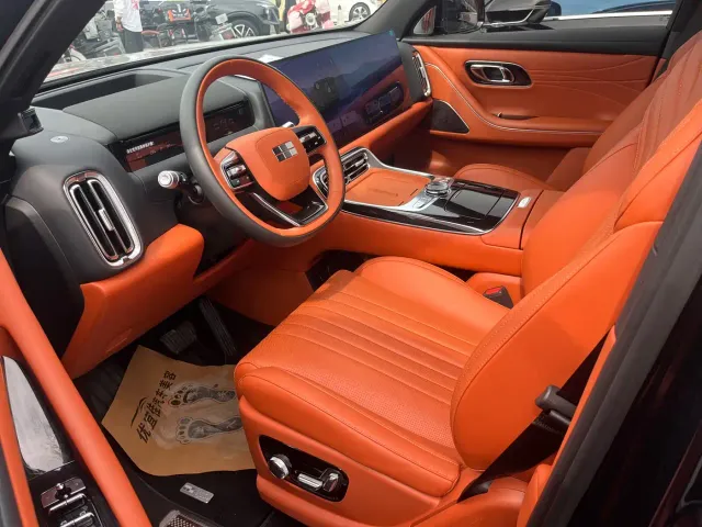 Geely Galaxy M9 — Фото автомобиля 10