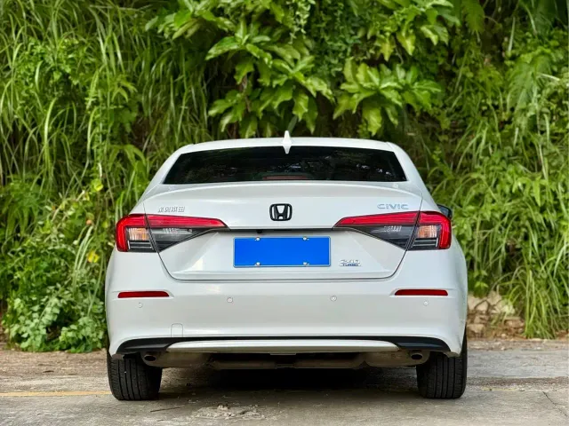 Honda Civic — Фото автомобиля 5