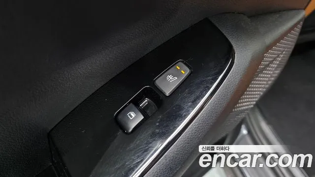 Kia Seltos New — Фото автомобиля 28