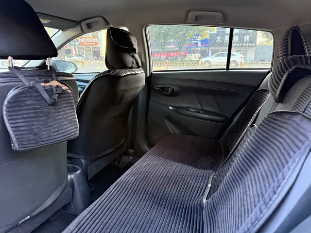 Toyota Vios FS — Фото автомобиля 13