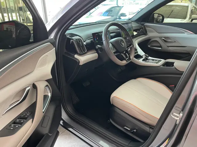 BYD Song Pro — Фото автомобиля 4