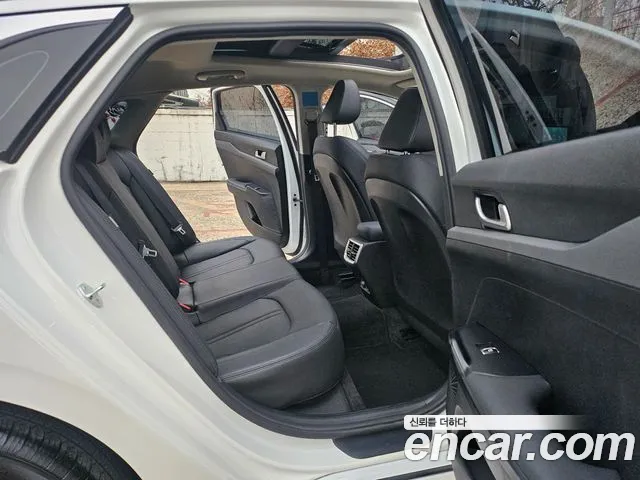 Kia K5 K5 3 поколение 2.0 LPI(Для проката) — Фото автомобиля 10