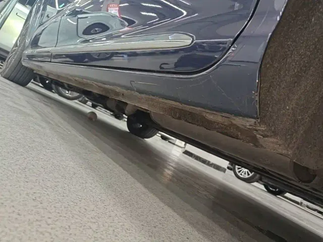 Roewe iMAX8 — Фото автомобиля 21