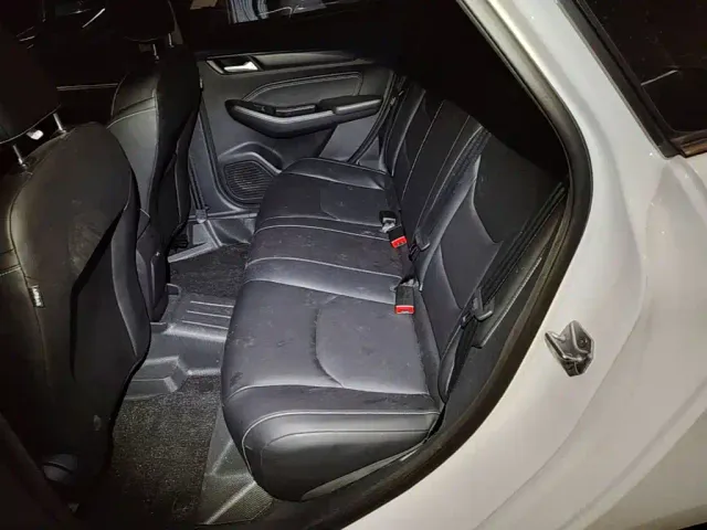Ford Escort — Фото автомобиля 16