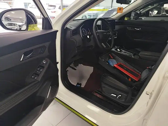 Haval Chitu — Фото автомобиля 11
