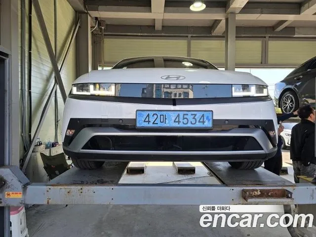 Фотография автомобиля — Hyundai Ioniq 5 New