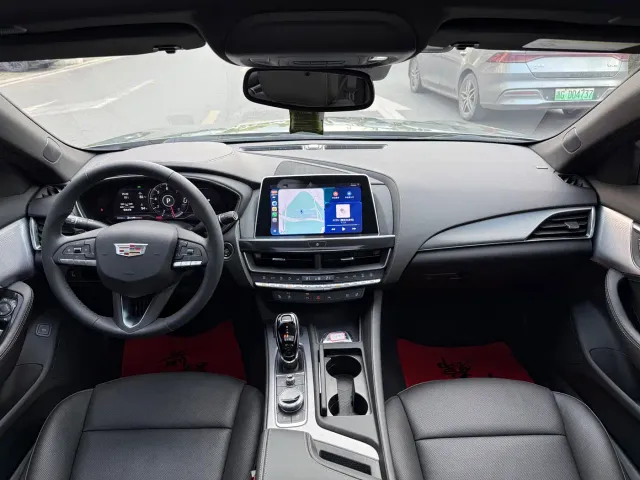 Cadillac CT5 — Фото автомобиля 10