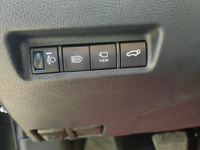 Toyota RAV4 — Фото автомобиля 21