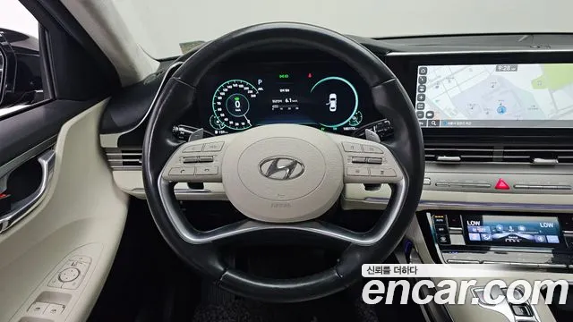 Hyundai Grandeur (New) Hybrid — Фото автомобиля 13